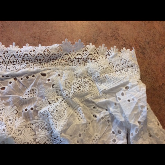 💜Restocked gorgeous lace up crop top💜 - Picture 5 of 8